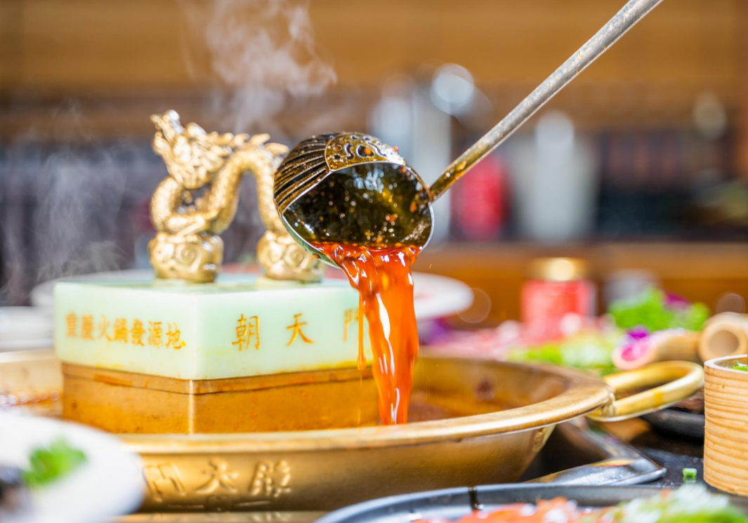 岑溪開(kāi)火鍋加盟店，3步解決翻臺(tái)難題！