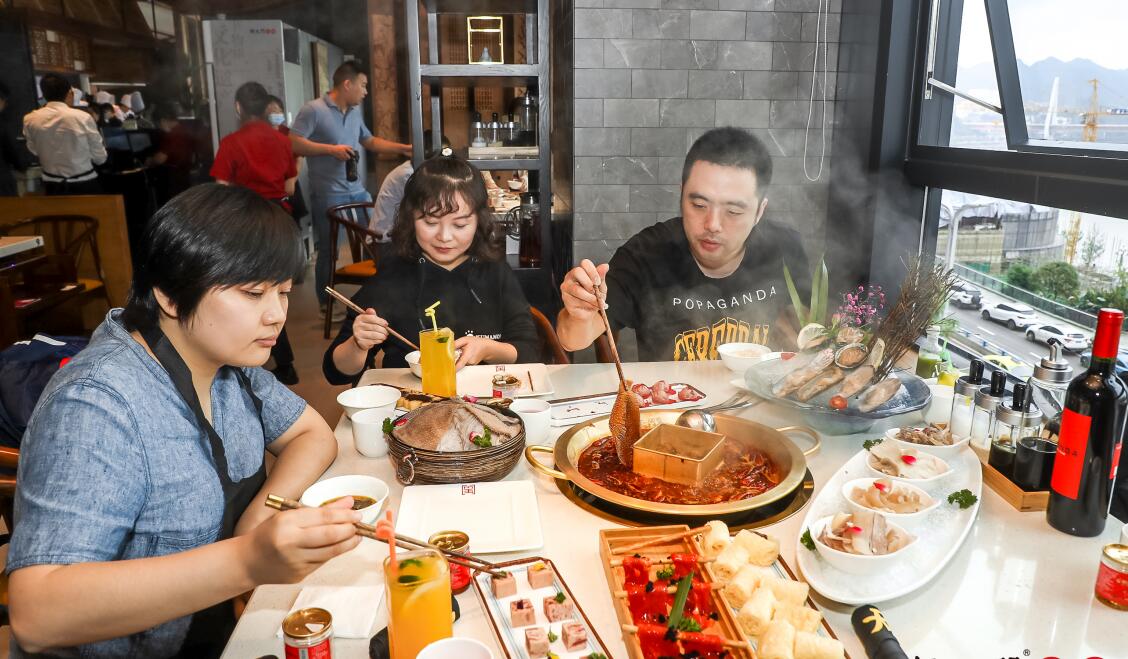三線城市開(kāi)店做餐飲，到底有多難？